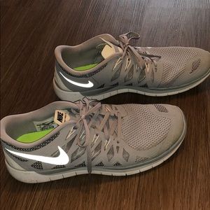 Men’s Nike Free Run Tennis Shoe